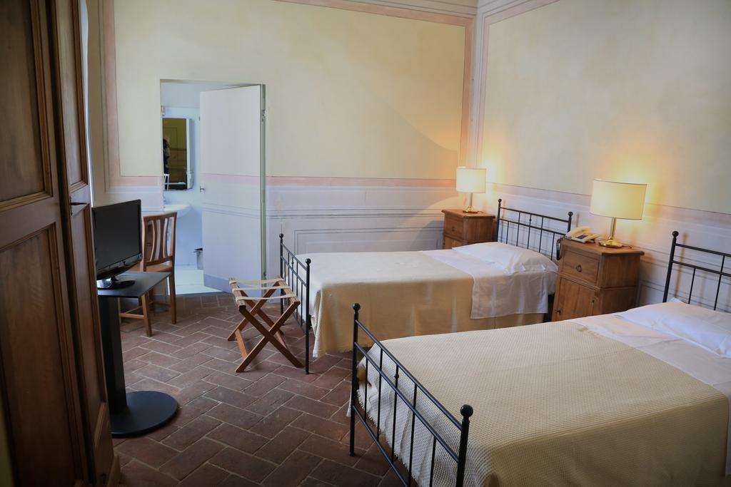 La Locanda Di San Pier Piccolo Arezzo Bilik gambar